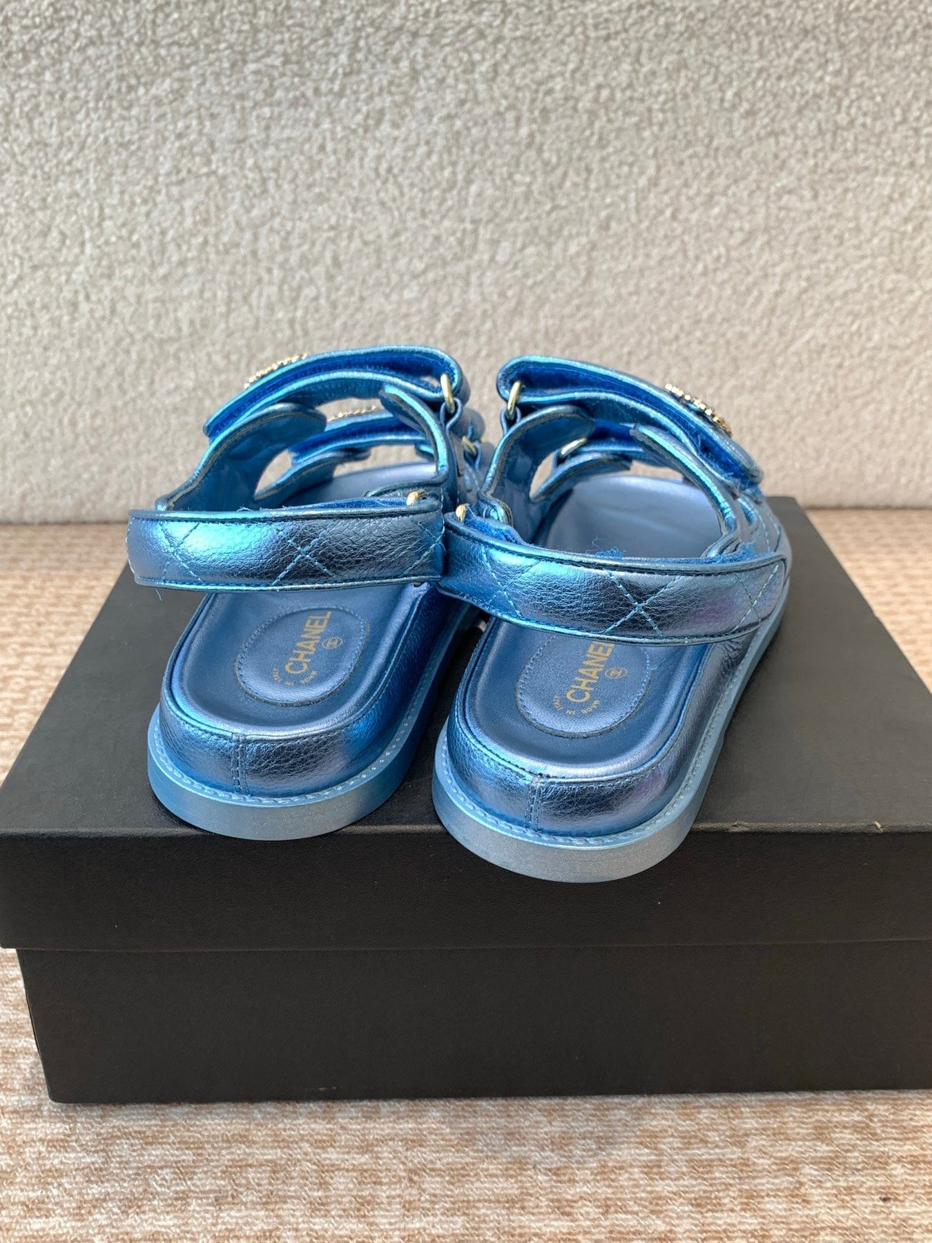 DAD SANDAL IN TEAL BLUE SHEEPSKIN