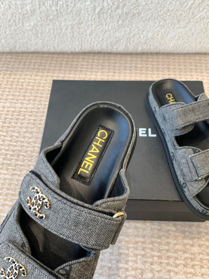 DAD SANDAL IN BLACK DENIM FABRIC MULE