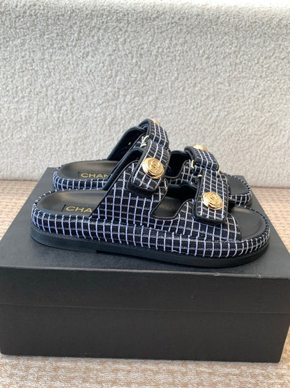 DAD SANDAL IN BLACK MIX WHITE DENIM FABRIC MULE