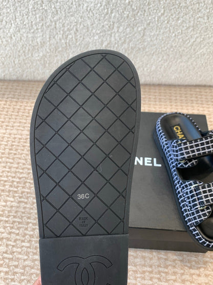 DAD SANDAL IN BLACK MIX WHITE DENIM FABRIC MULE