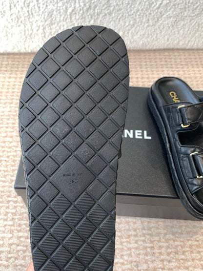 DAD SANDAL IN BLACK CALFSKIN MULE