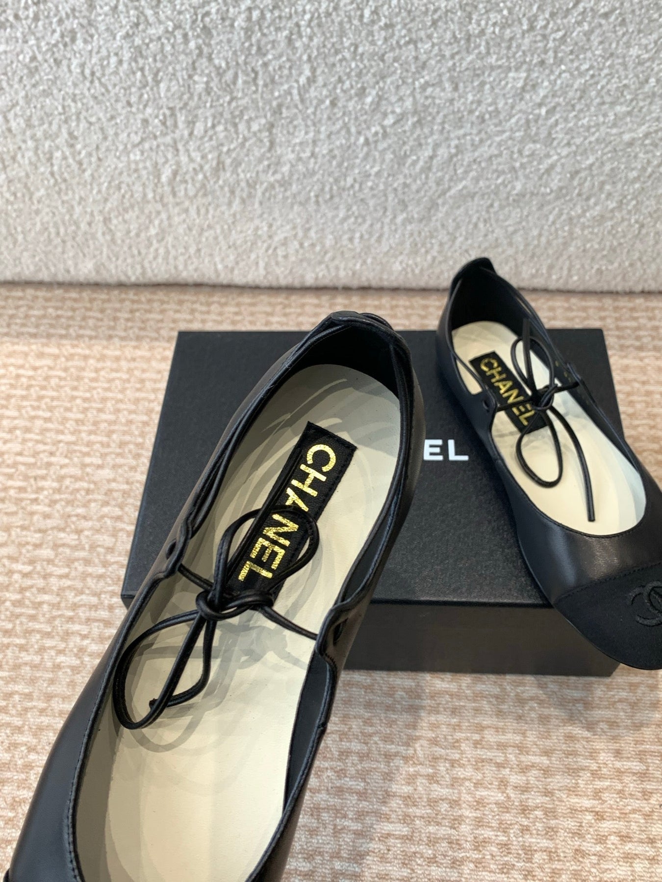 MARY JANE BALLERINA IN BLACK LAMBSKIN