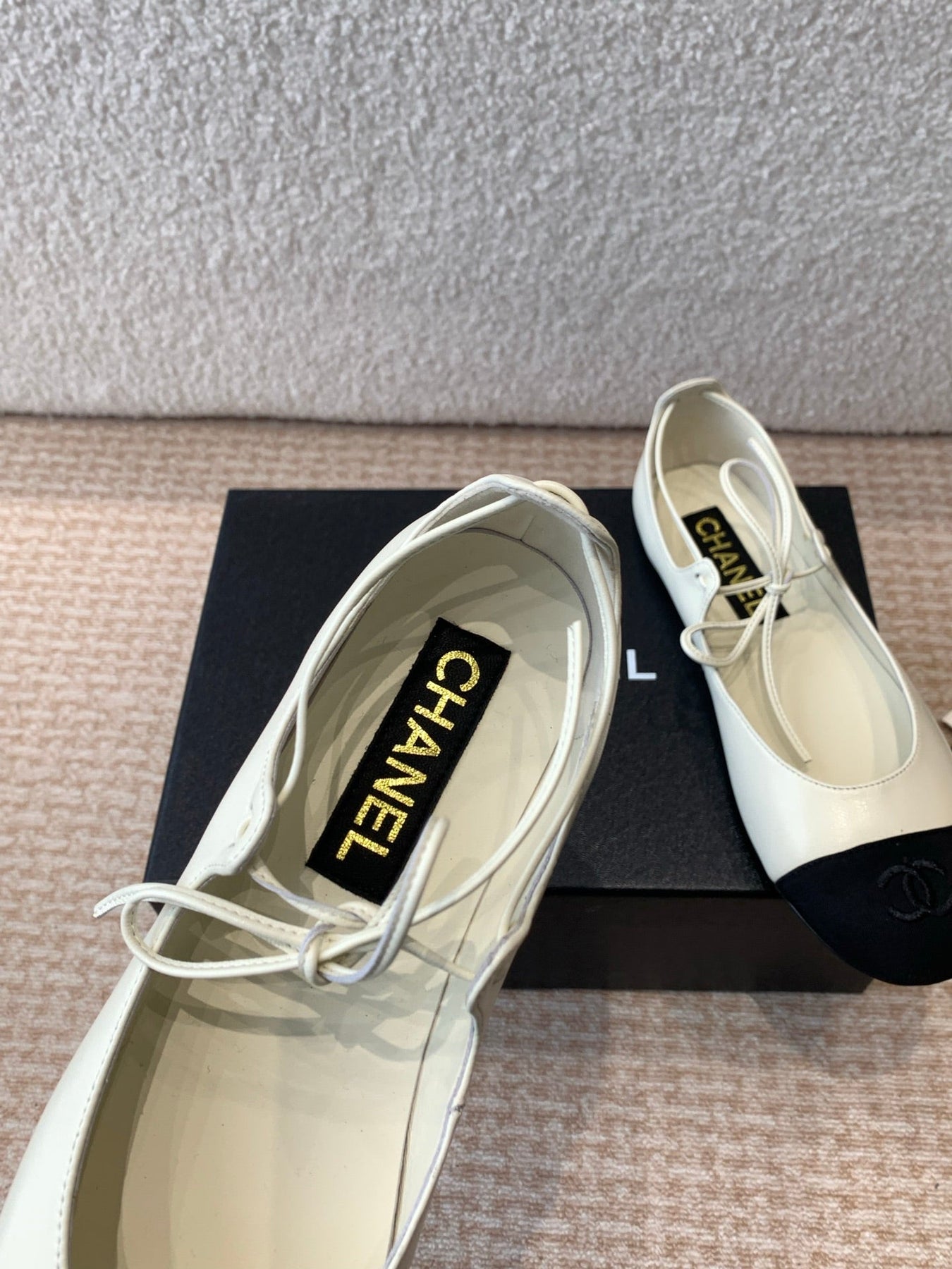 MARY JANE BALLERINA IN WHITE LAMBSKIN