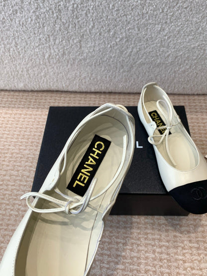 MARY JANE BALLERINA IN WHITE LAMBSKIN