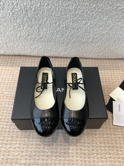 MARY JANE BALLERINA IN BLACK PATENT LAMBSKIN