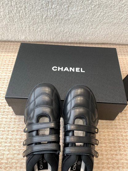 MARY JANE SNEAKERS IN BLACK LAMBSKIN