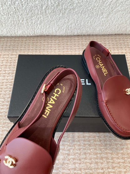 CC MOCCASIN SLINGBACK IN CURRANT RED CALFSKIN