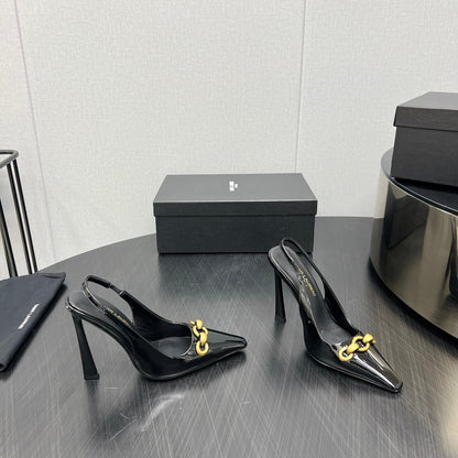 GOLD CHAIN ATTACHED HIGH SLINGBACK IN BLACK GLOSSY CALFSKIN