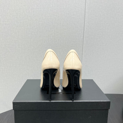 D'ORSAY PUMPS IN CREAM GLOSSY CALFSKIN