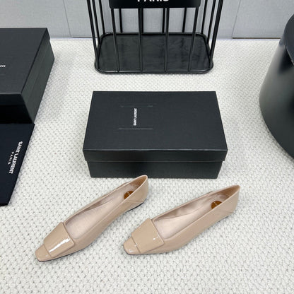 POPPY BALLET FLATS IN BEIGE GLOSSY LAMBSKIN