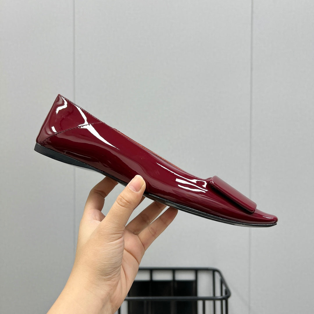 POPPY BALLET FLATS IN BURGUNDY RED GLOSSY LAMBSKIN