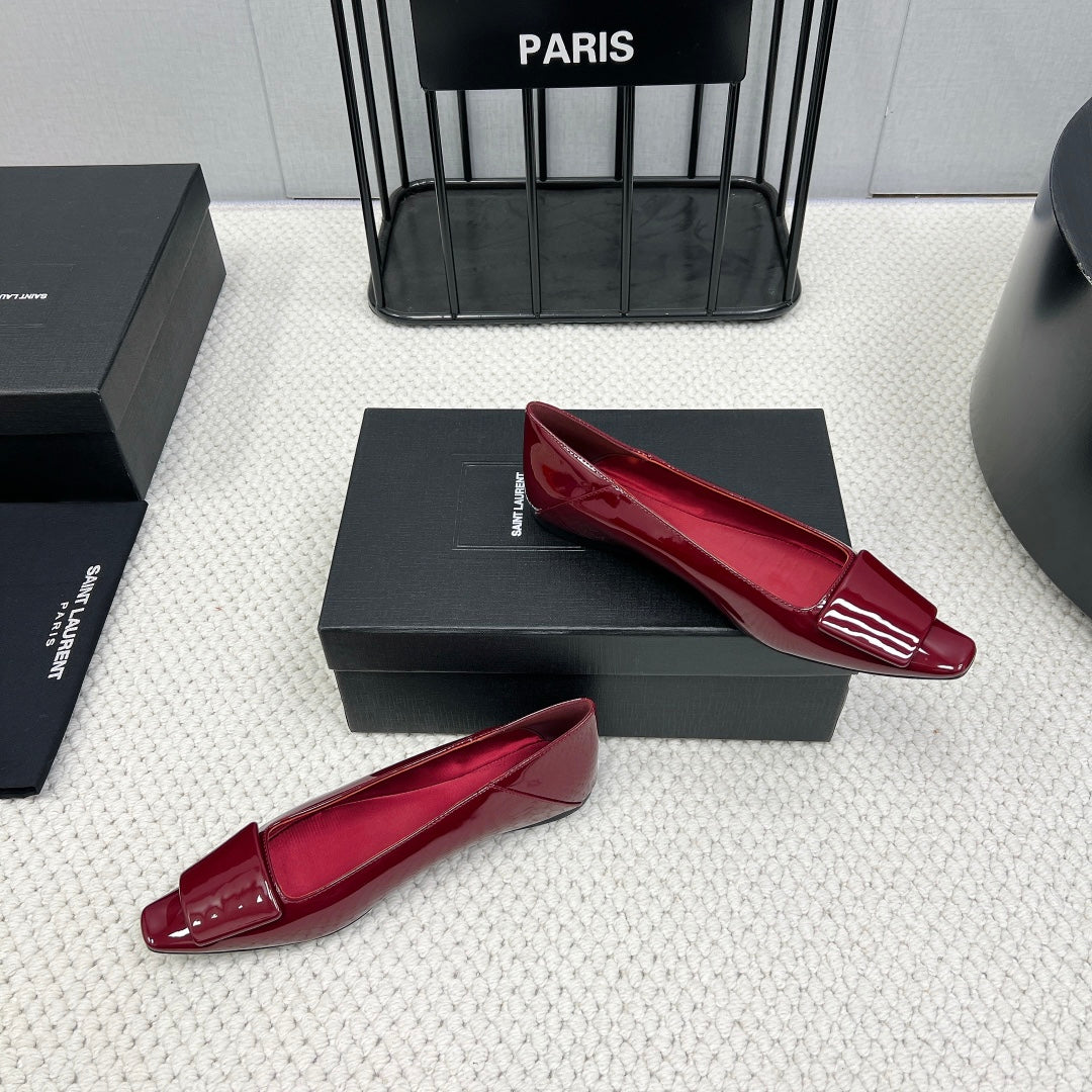 POPPY BALLET FLATS IN BURGUNDY RED GLOSSY LAMBSKIN