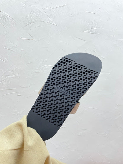 CHYPRE SANDAL LIGHT GRAY SUEDE WITH H BUCKLE