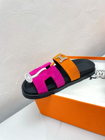 CHYPRE SANDAL DEEP PINK MIX ORANGE SUEDE WITH H BUCKLE