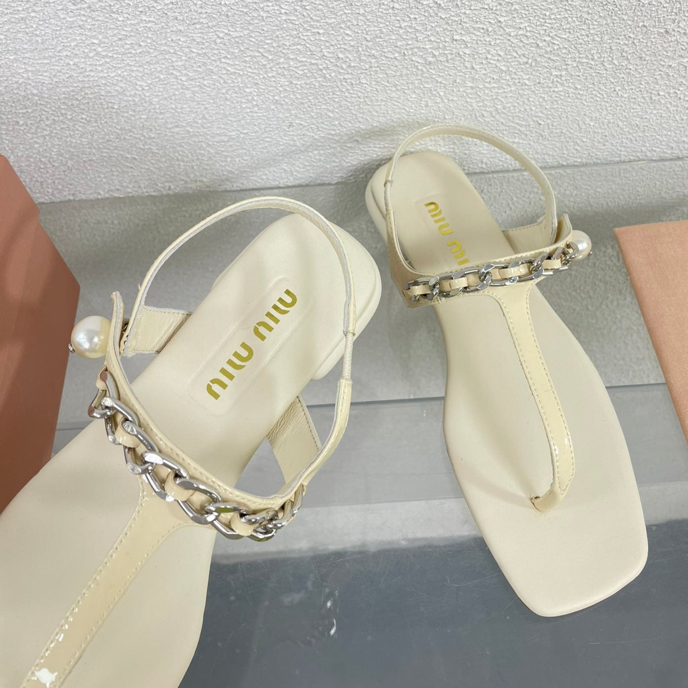 Pearl Chain Flip-Flops Apricot Color Leather