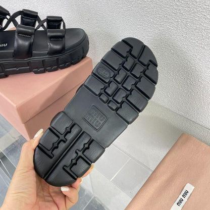 Roman Strap Thick-Soled Black Sandals