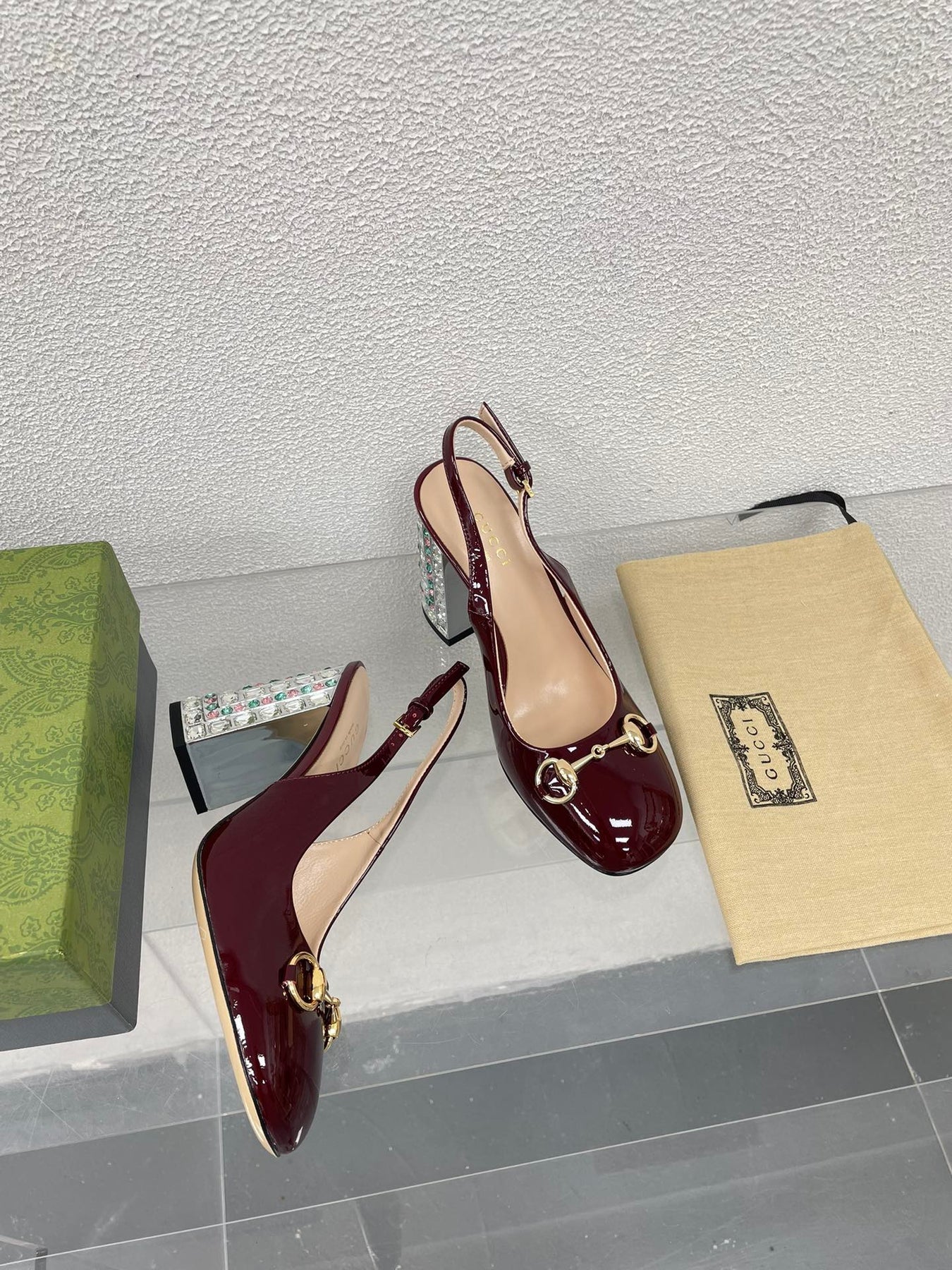 GG WOMEN'S HORSEBIT SLINGBACK 95MM IN WINE RED CALFSKIN WITH RHINSTONES