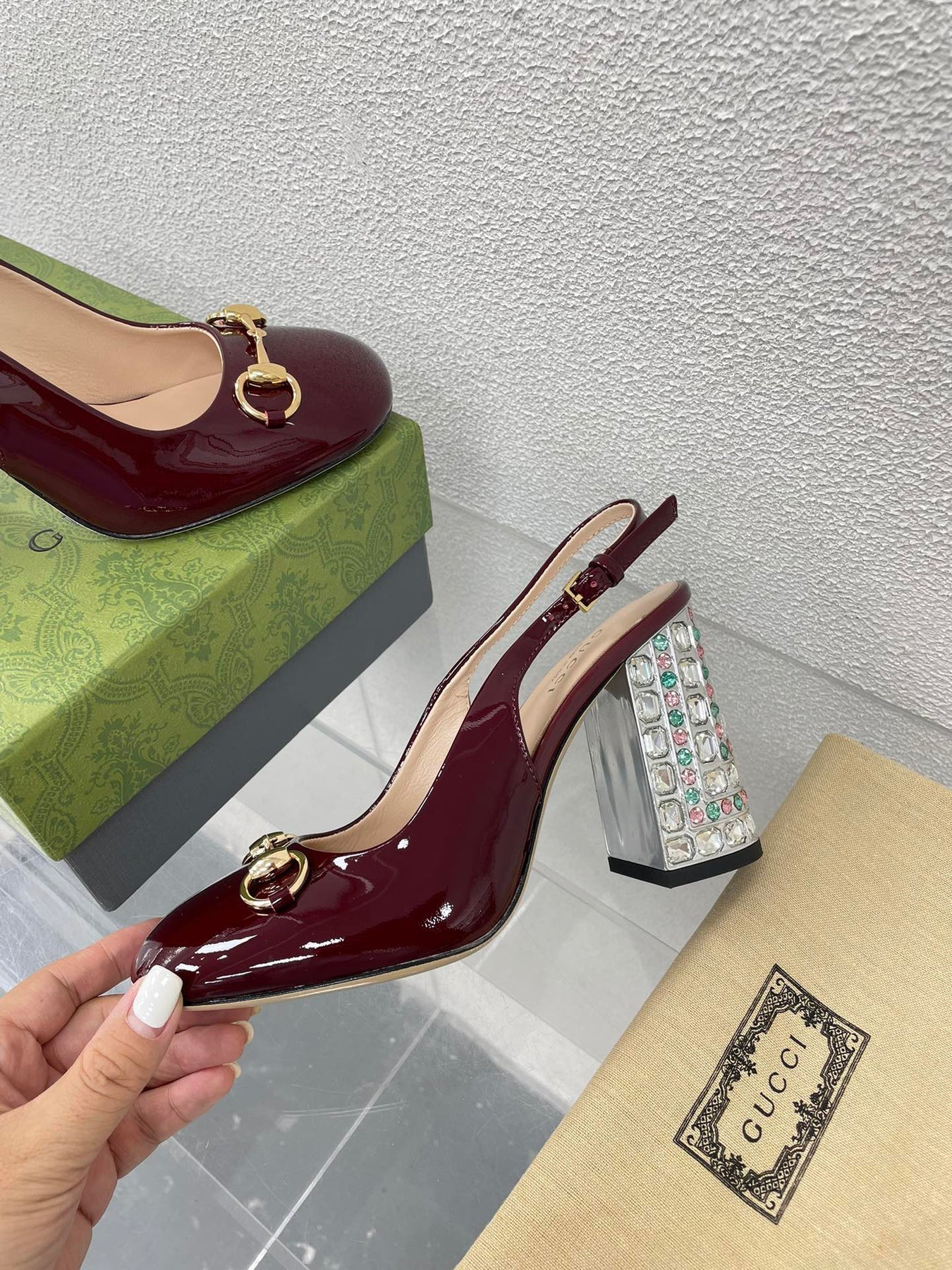 GG WOMEN'S HORSEBIT SLINGBACK 95MM IN WINE RED CALFSKIN WITH RHINSTONES