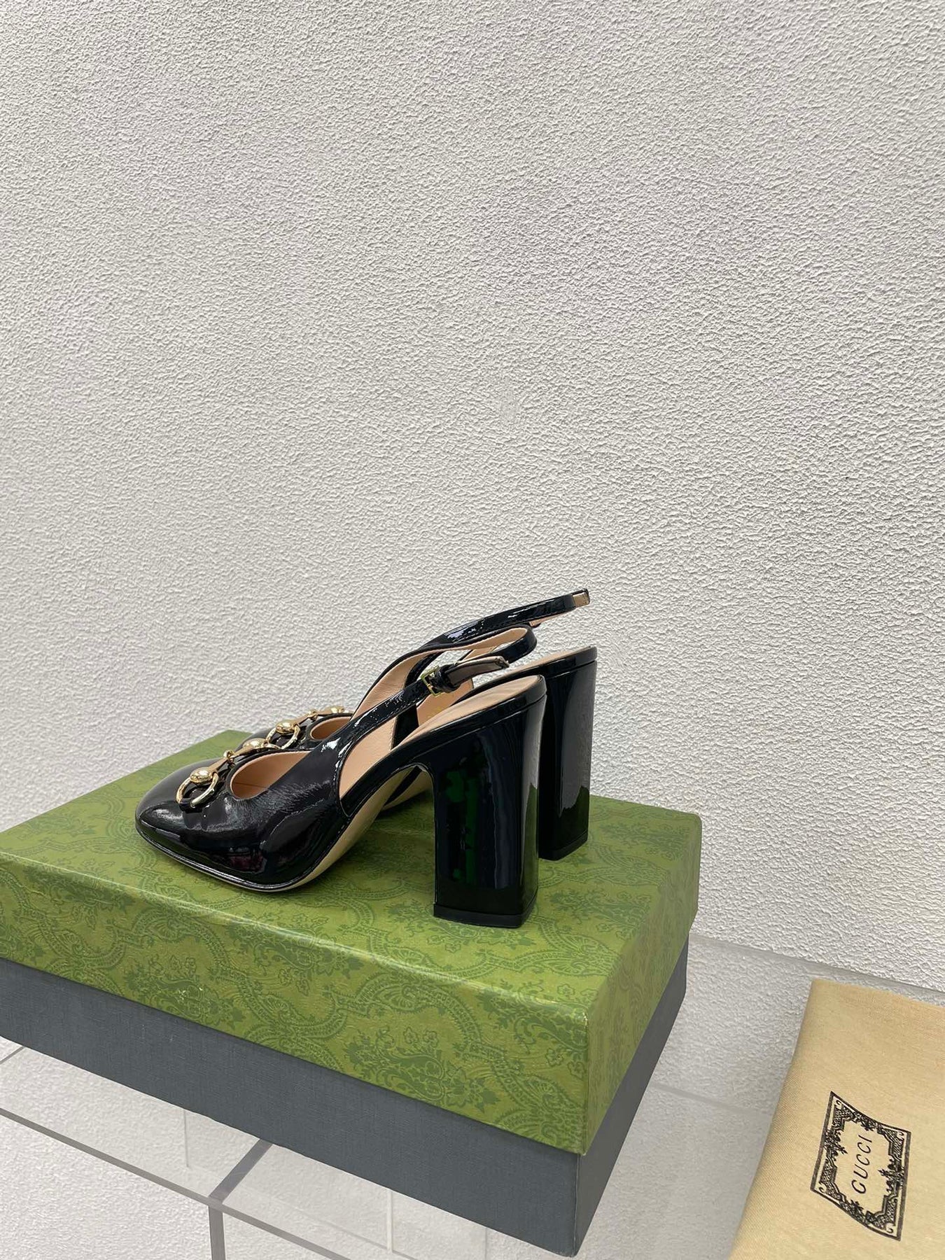 GG WOMEN'S HORSEBIT SLINGBACK 95MM IN BLACK CALFSKIN