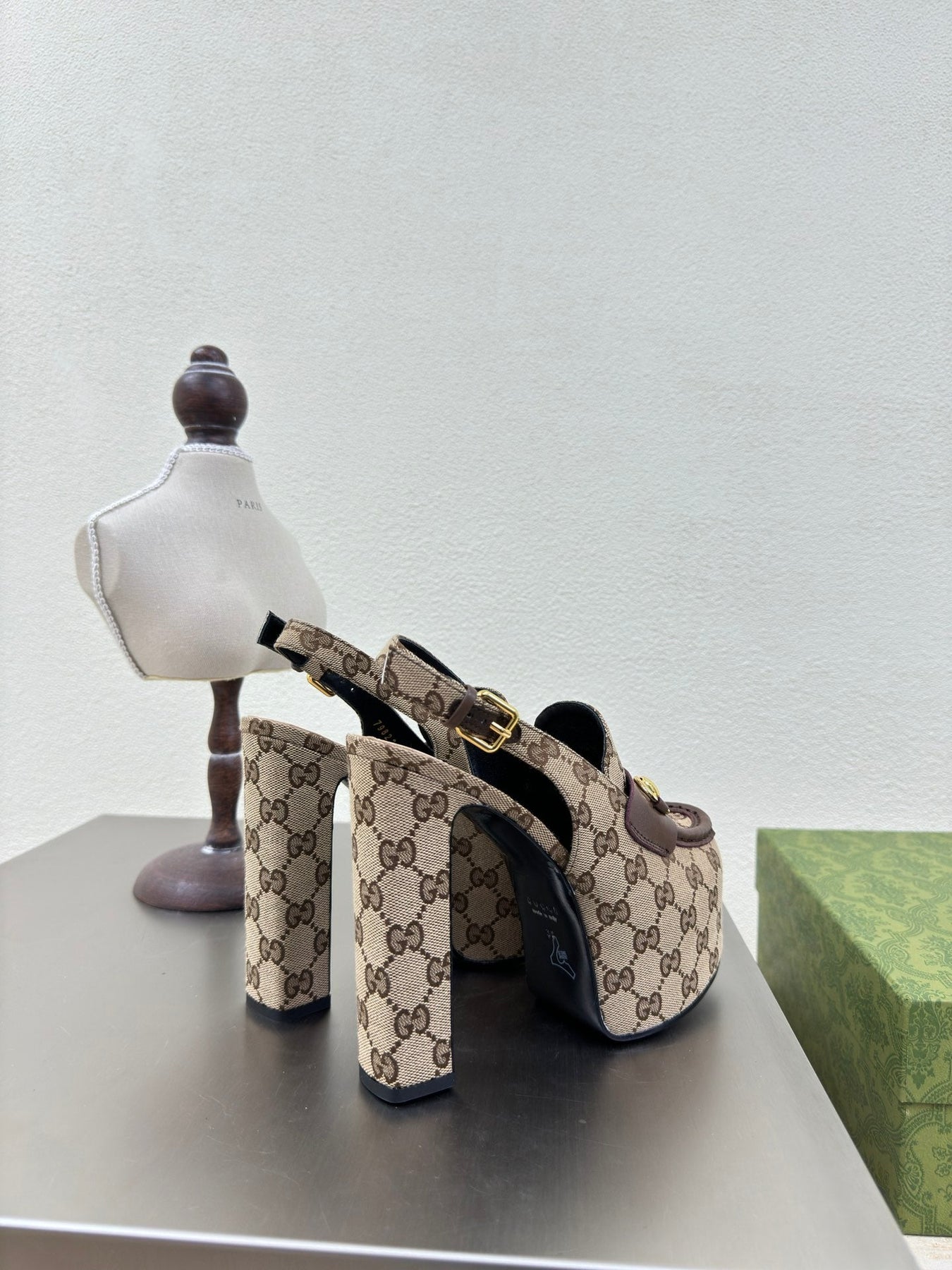 GG WOMEN'S HORSEBIT PLATFORM LOAFER SLINGBACK IN TAN BEIGE CANVAS