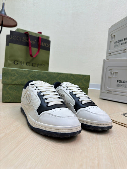 GG INTERLOCKING G SNEAKER BLACK WHITE CALFSKIN AND FABRIC