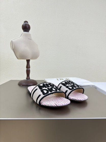 DWAY SLIDE EMBROIDERED COTTON AND LIGHT PINK MISS DIOR ALLOVER MOTIF