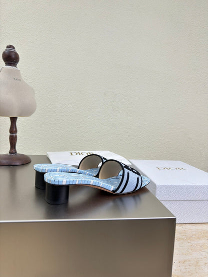 DWAY HEELED SLIDE EMBROIDERED COTTON AND LIGHT PINK MISS DIOR ALLOVER MOTIF 35 MM