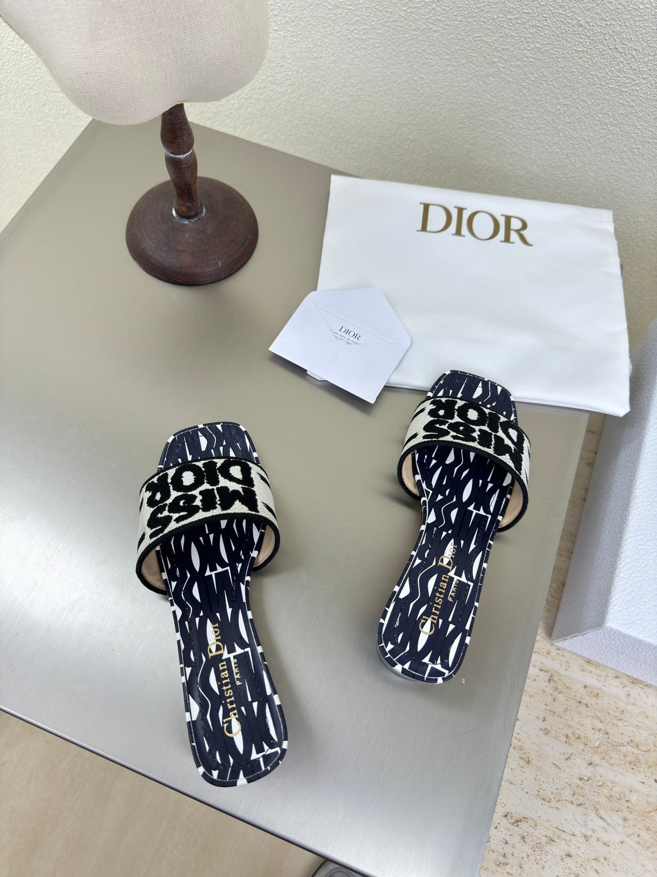 DWAY HEELED SLIDE EMBROIDERED COTTON AND NAVY BLUE MISS DIOR ALLOVER MOTIF 35 MM