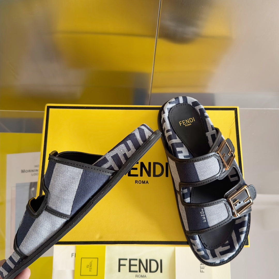 FENDI DAD SANDAL IN NAVY BLUE MIX LIGHT GREY CANVAS WITH GOLD HARDWARE