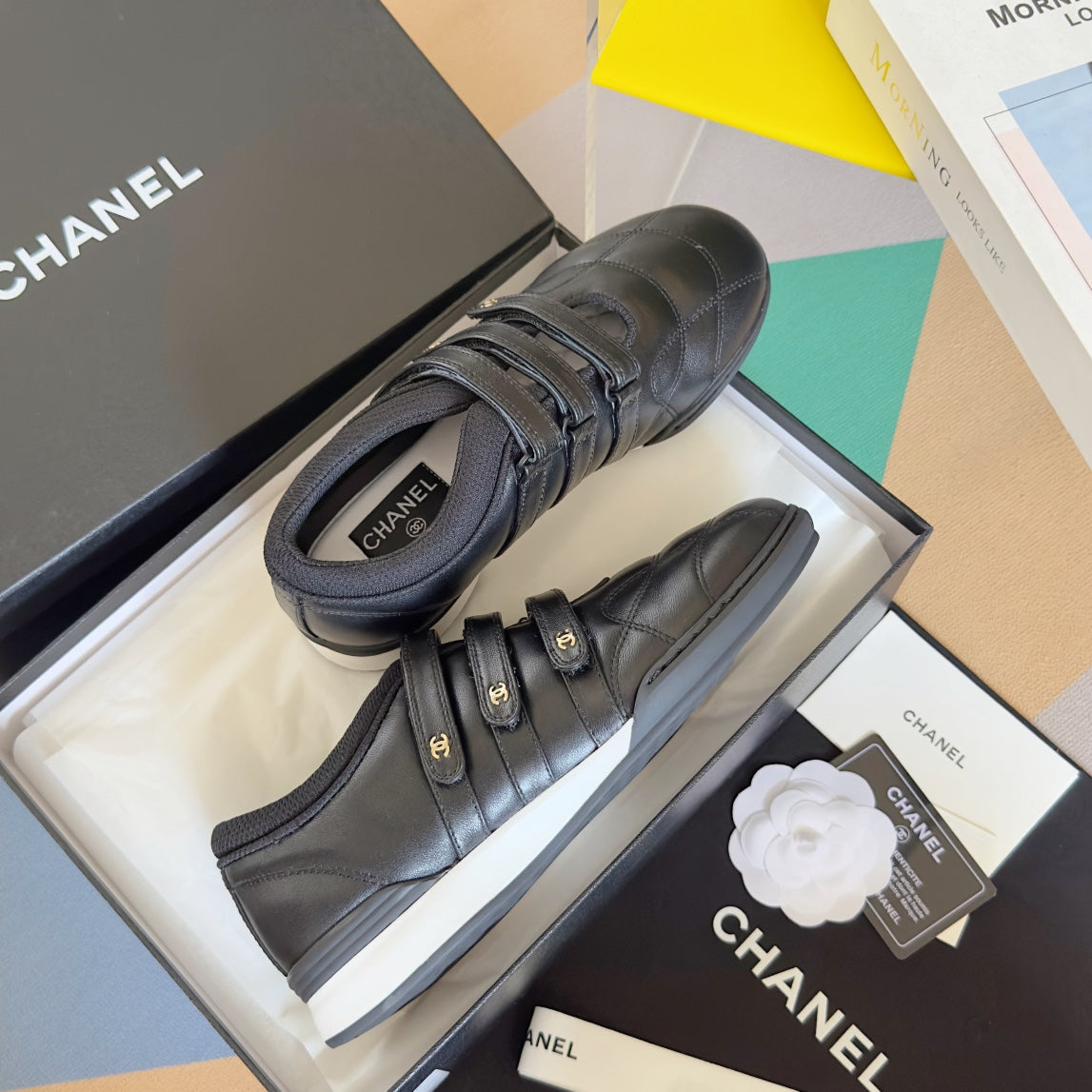 CC MARY JANE SNEAKER IN BLACK LAMBSKIN