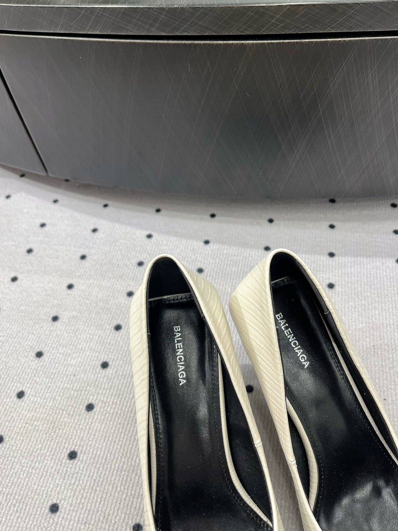 CLASSIC PUMPS 65MM IN CREAM LIZARD PATTERN CALFSKIN