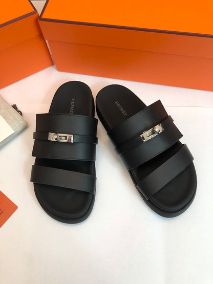 GABRIEL SANDAL MULE IN BLACK CALFSKIN