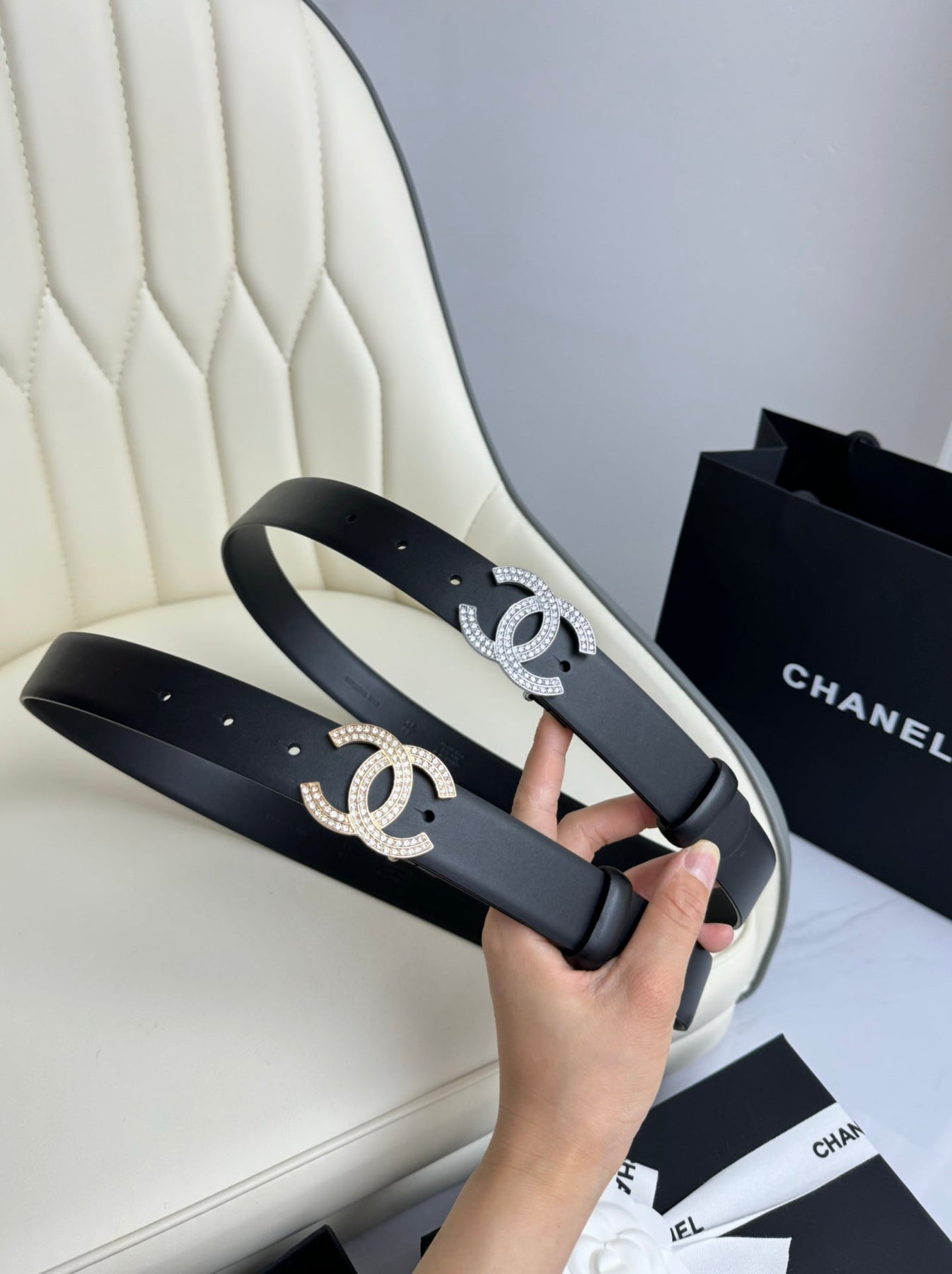 CC BELT 30MM IN BLACK SMOOTH CALFSKIN GOLD HARDWARE ATTACH RHINSTONES