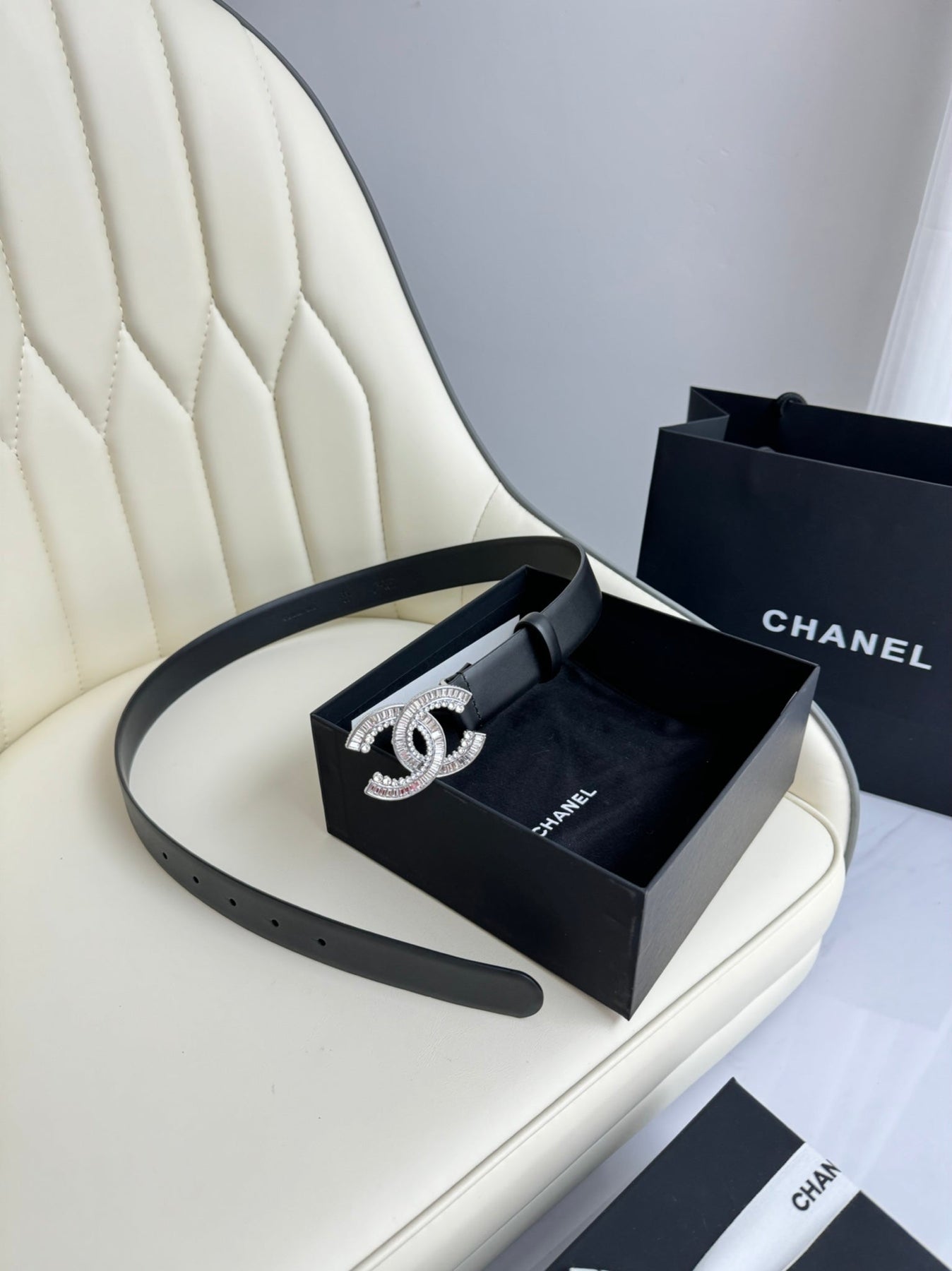 CC BELT 30MM IN BLACK SMOOTH CALFSKIN SILVER HARDWARE ATTACH RHINSTONE