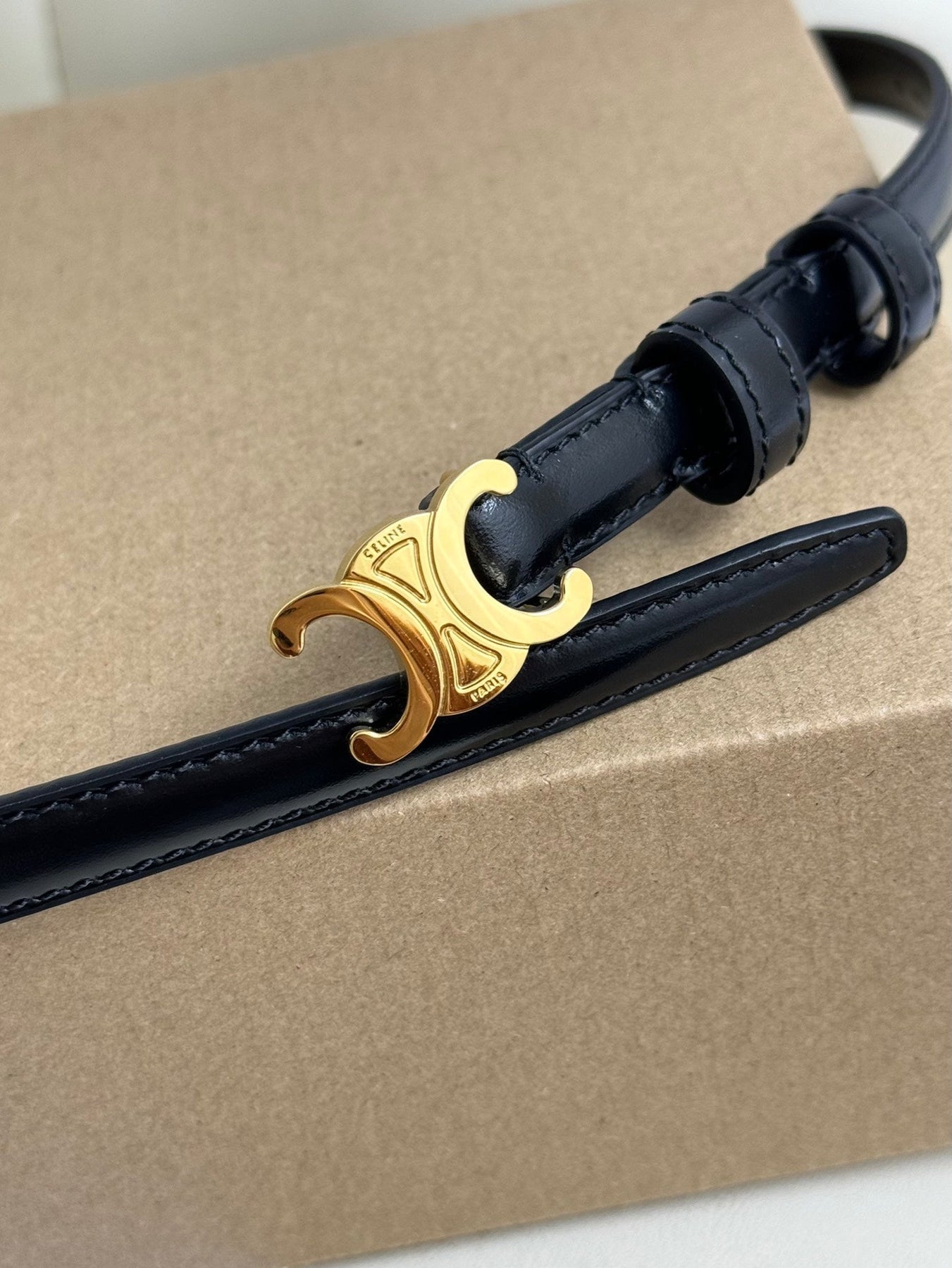 MINI TRIOMPHE BELT 13 MM BLACK LEATHER GOLD HARDWARE