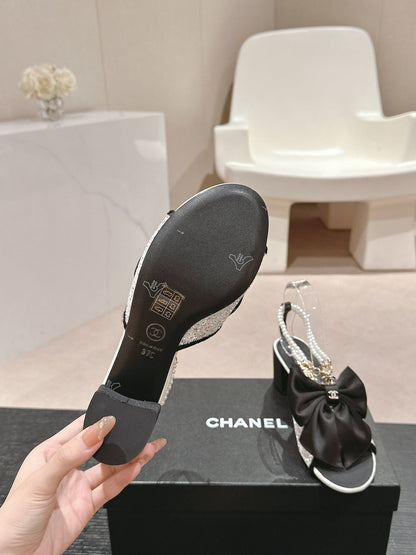 HIGH SANDAL WITH PEARL CHAIN BLACK LAMBSKIN WITH WHITE RHINESTONES