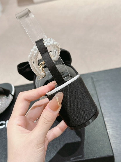 HIGH SANDAL WITH PEARL CHAIN BLACK LAMBSKIN WITH WHITE RHINESTONES