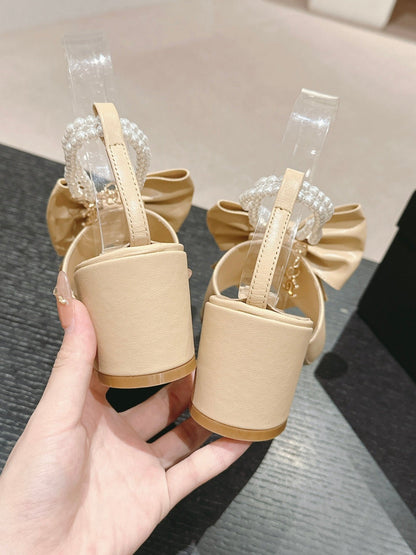 HIGH SANDAL WITH PEARL CHAIN IN BEIGE CREAM LAMBSKIN