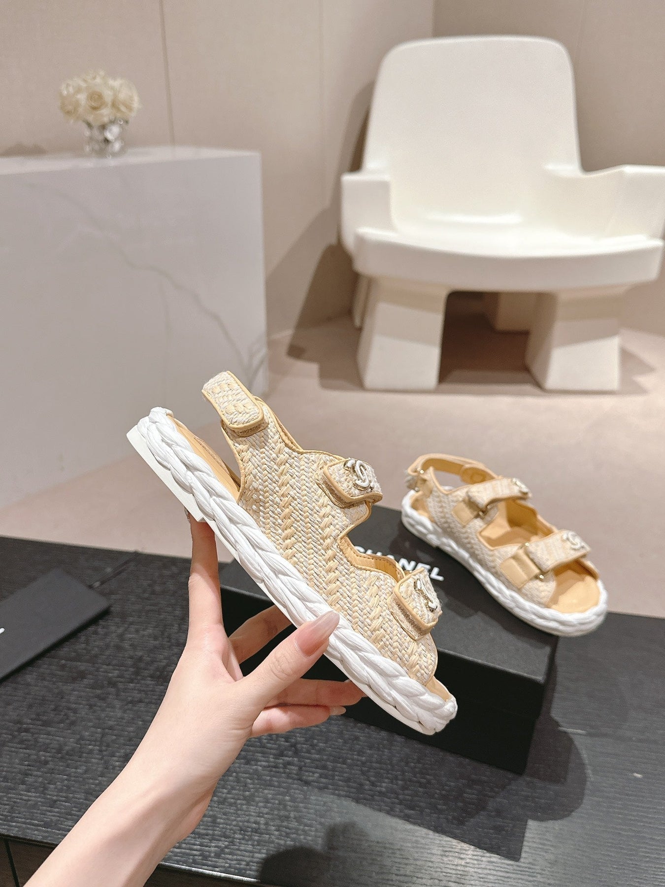 CC DAD SANDALS IN LIGHT YELLOW CALFSKIN