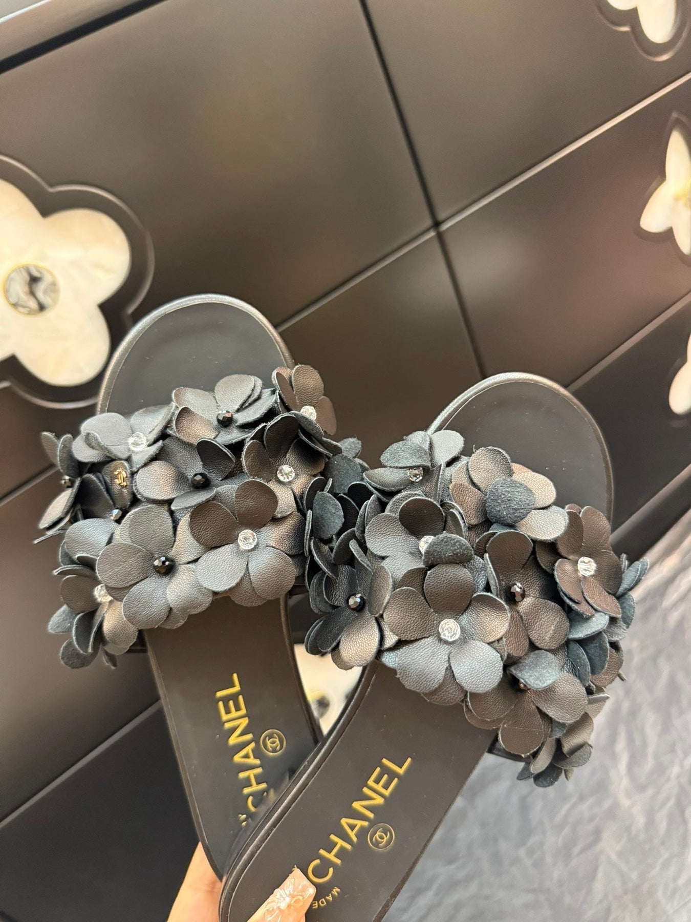 FLAT MULE 15 MM IN BLACK CALFSKIN