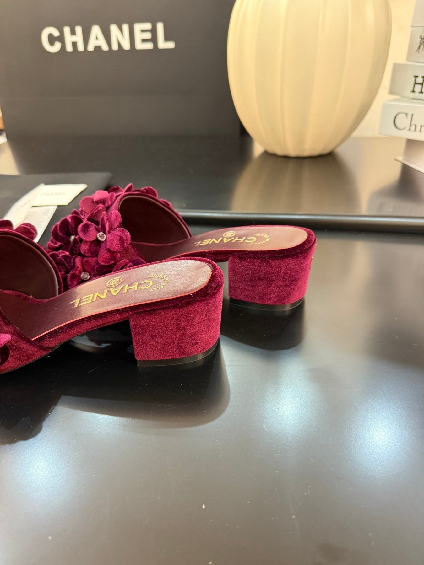 MID HEEL 45 MM MULE IN PLUM PURPLE VELVET