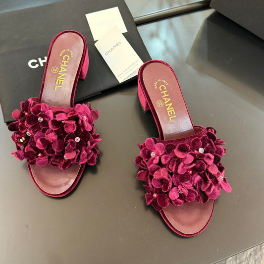 MID HEEL 45 MM MULE IN PLUM PURPLE VELVET