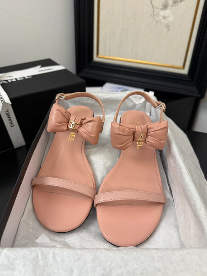 FLAT SANDALS 5 MM IN PEACH PINK CALFSKIN