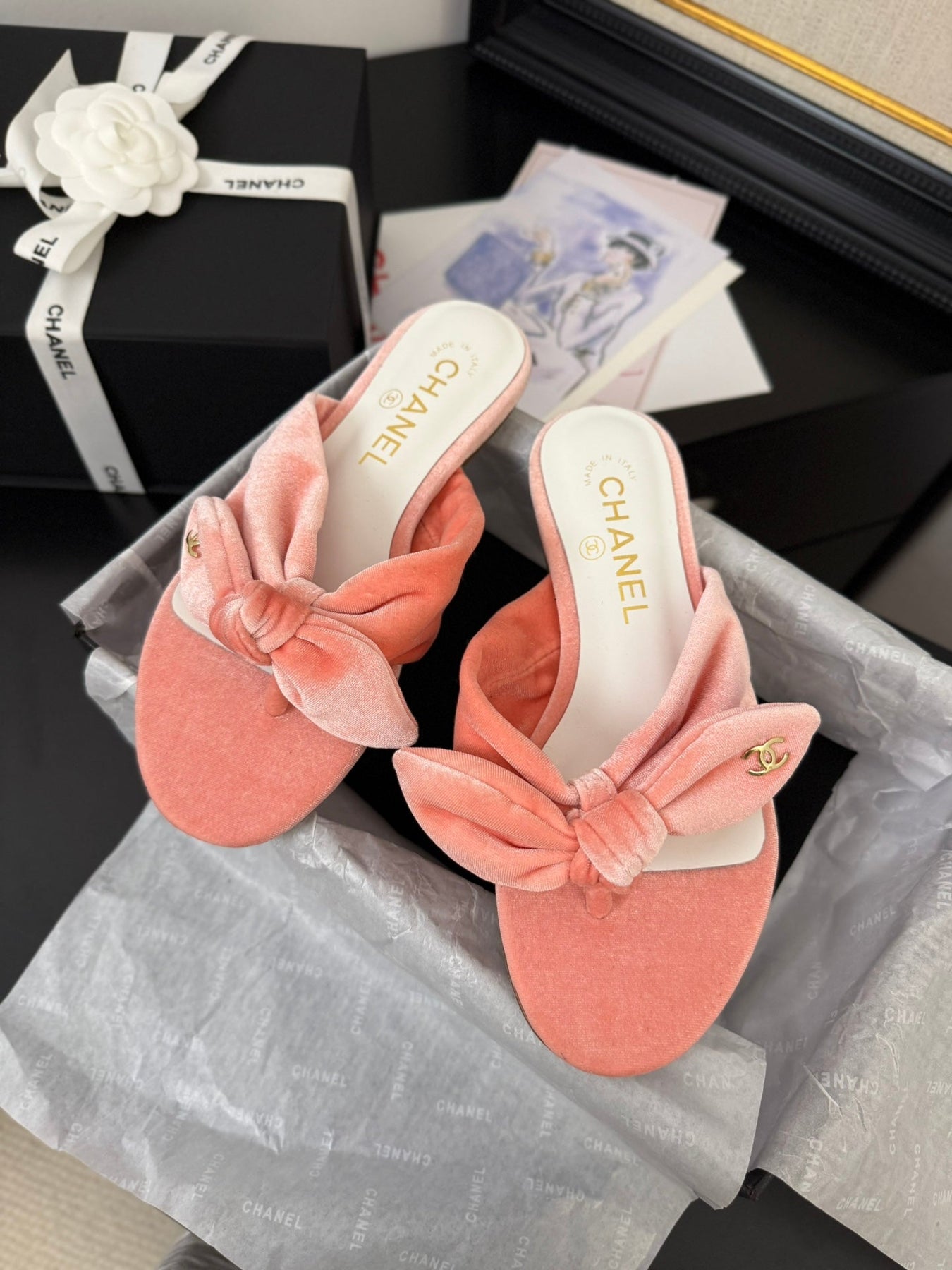 CC 25C Thong Sandal Bow Pink Velvet fabric 233567