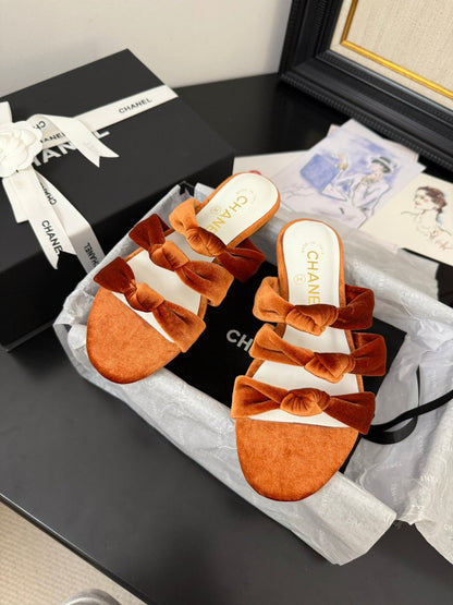 CC 25C Three Strap Mule Pumpkin Velvet fabric 233560