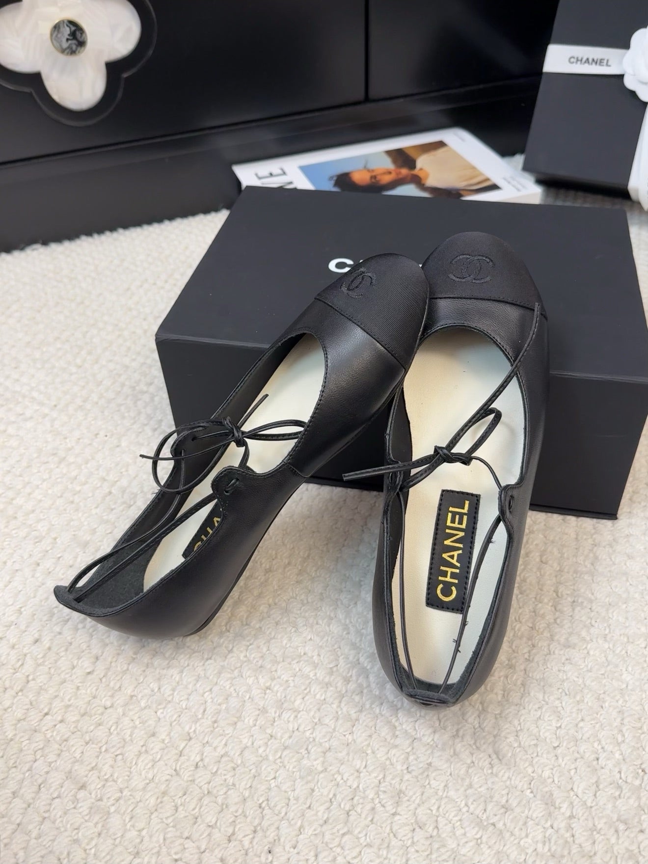 FLAT MARY JANE PUMPS BLACK LAMBSKIN