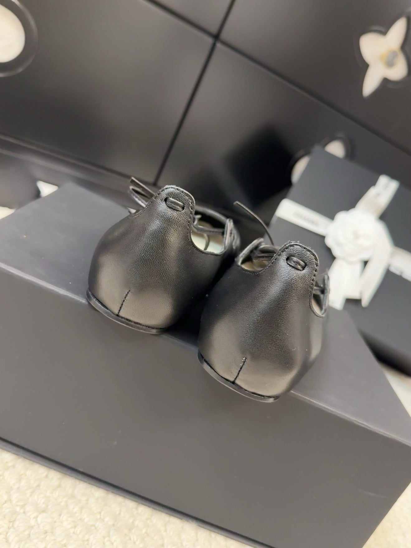 FLAT MARY JANE PUMPS BLACK LAMBSKIN