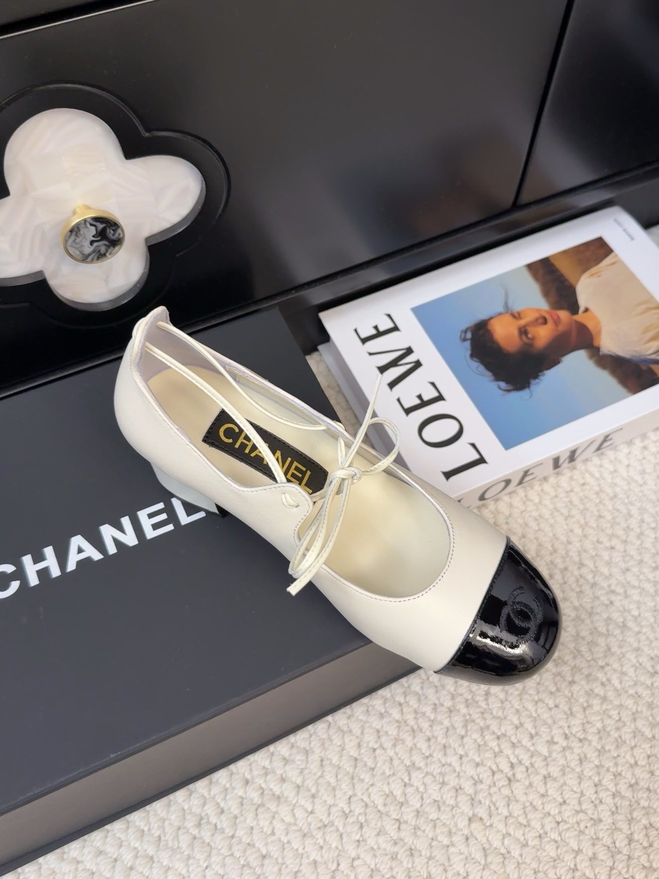 MARY JANE PUMPS 55 MM IN WHITE MIX BLACK LAMBSKIN