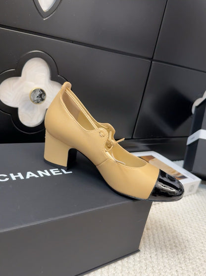 MARY JANE PUMPS 55 MM IN SAND YELLOW MIX BLACK LAMBSKIN
