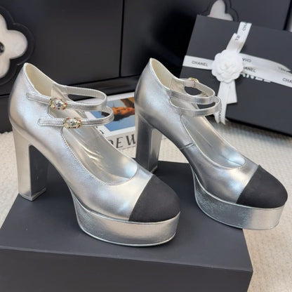 FLATFORM SANDAL IN SILVER CALFSKIN AND BLACK FABRIC